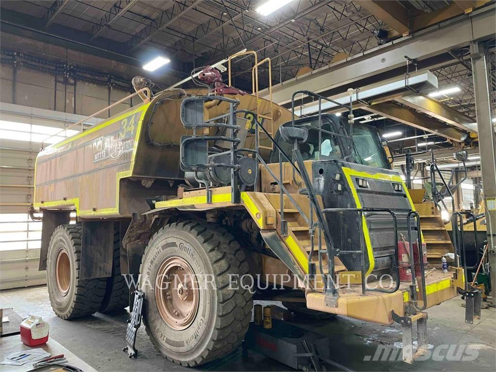 CAT 773F WT Camiones cisterna