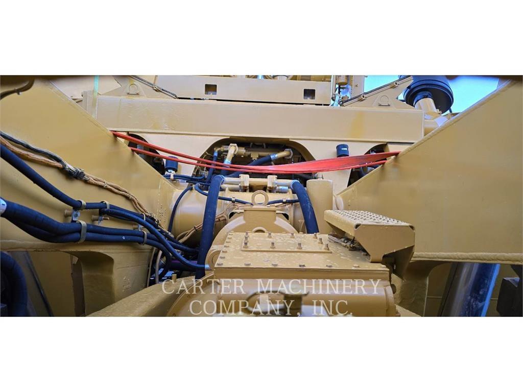 CAT 777D RBLD Camiones articulados