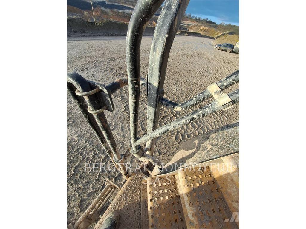 CAT 777G Camiones articulados