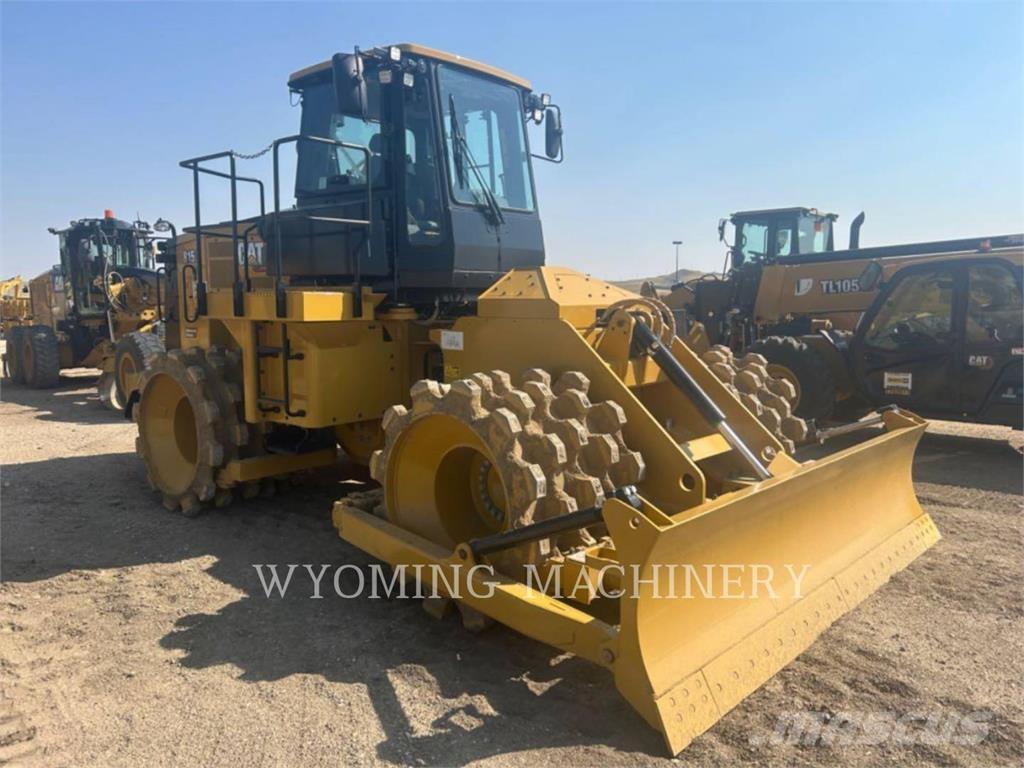 CAT 815 Compactadoras de suelo
