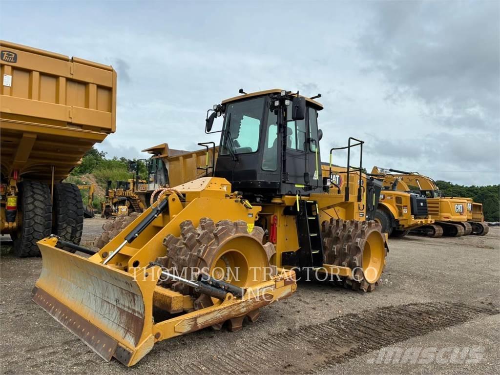 CAT 815 Compactadoras de suelo