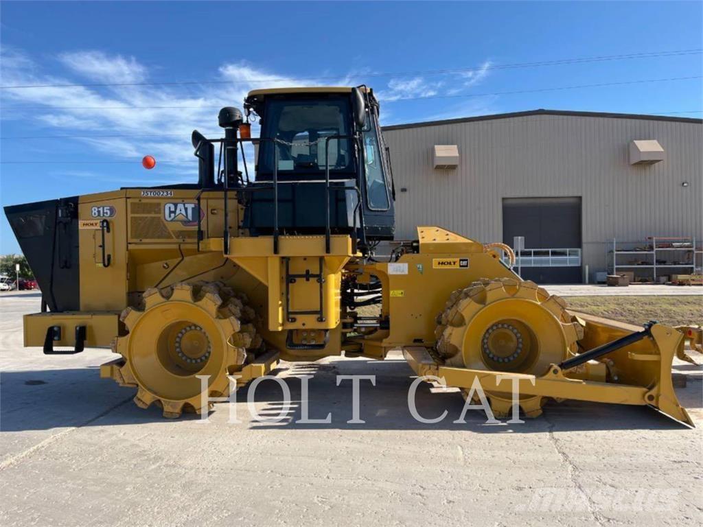 CAT 815 Compactadoras de suelo