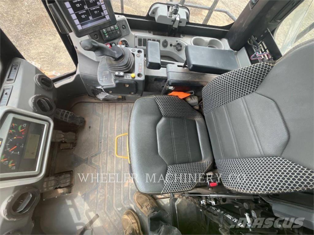 CAT 815 Rodillos combinados