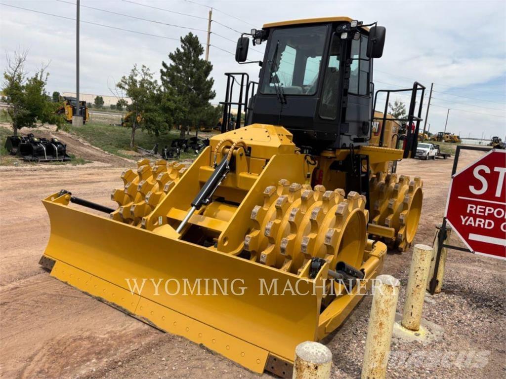 CAT 815 Compactadoras de suelo