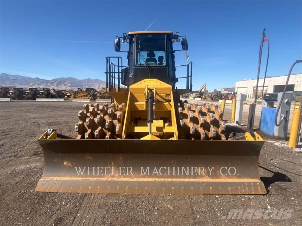 CAT 815 Rodillos combinados