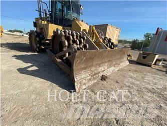 CAT 815F Compactadoras de suelo