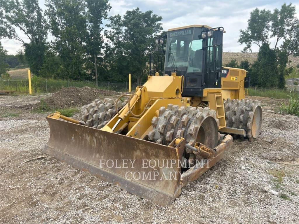 CAT 815F2 Compactadoras de suelo