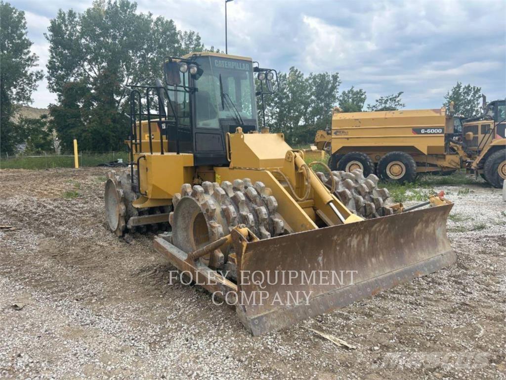 CAT 815F2 Compactadoras de suelo
