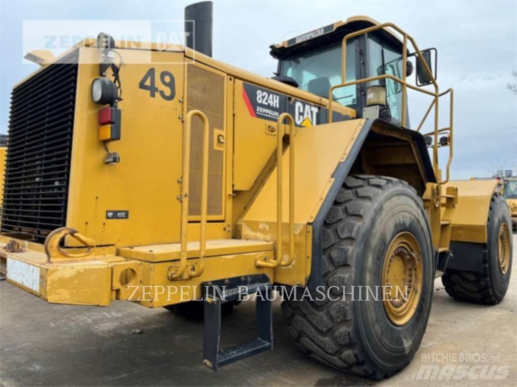 CAT 824H Buldozer sobre ruedas