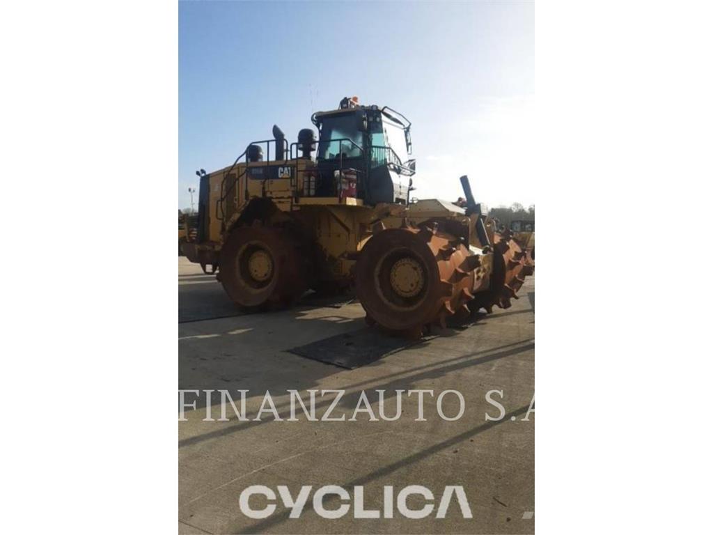 CAT 826K Compactadoras de suelo