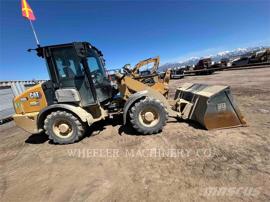 CAT 906 Cargadoras sobre ruedas