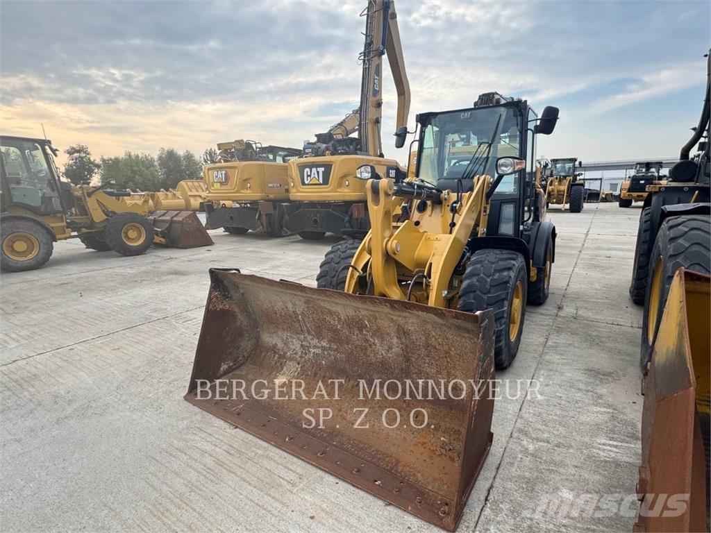 CAT 906 M Cargadoras sobre ruedas