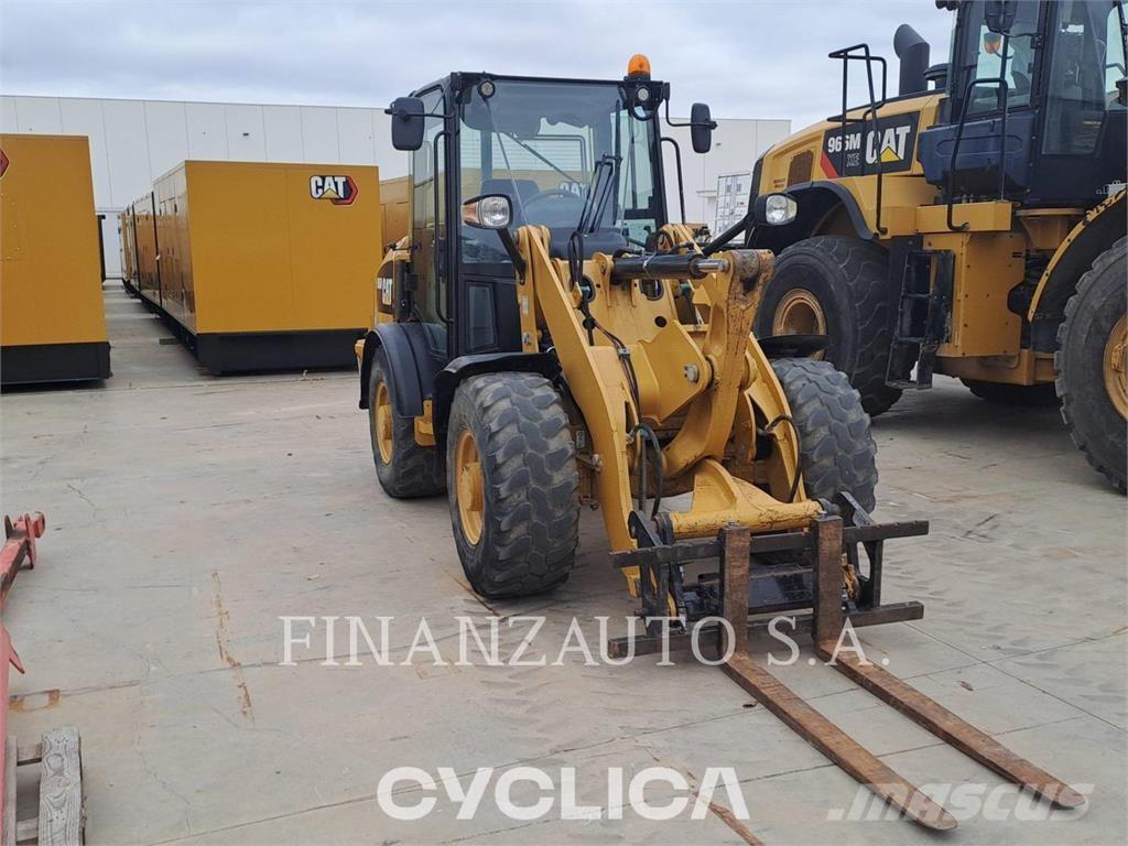 CAT 906M Cargadoras sobre ruedas