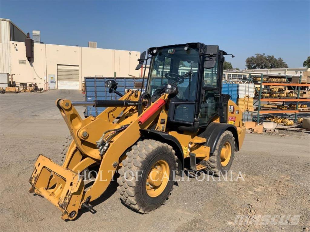 CAT 907 Cargadoras sobre ruedas