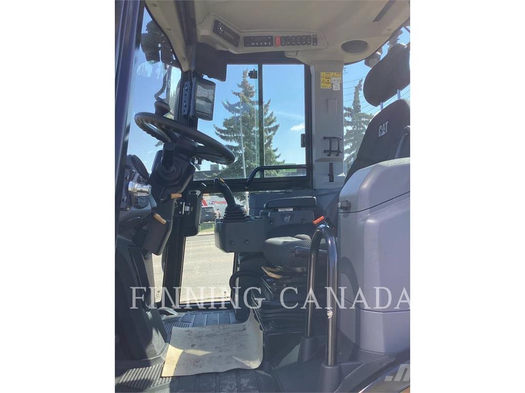 CAT 908 Cargadoras sobre ruedas