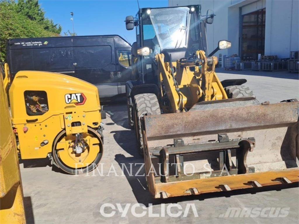 CAT 908M Cargadoras sobre ruedas