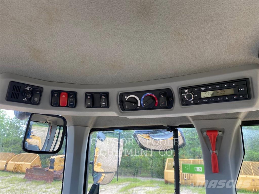 CAT 926M Cargadoras sobre ruedas