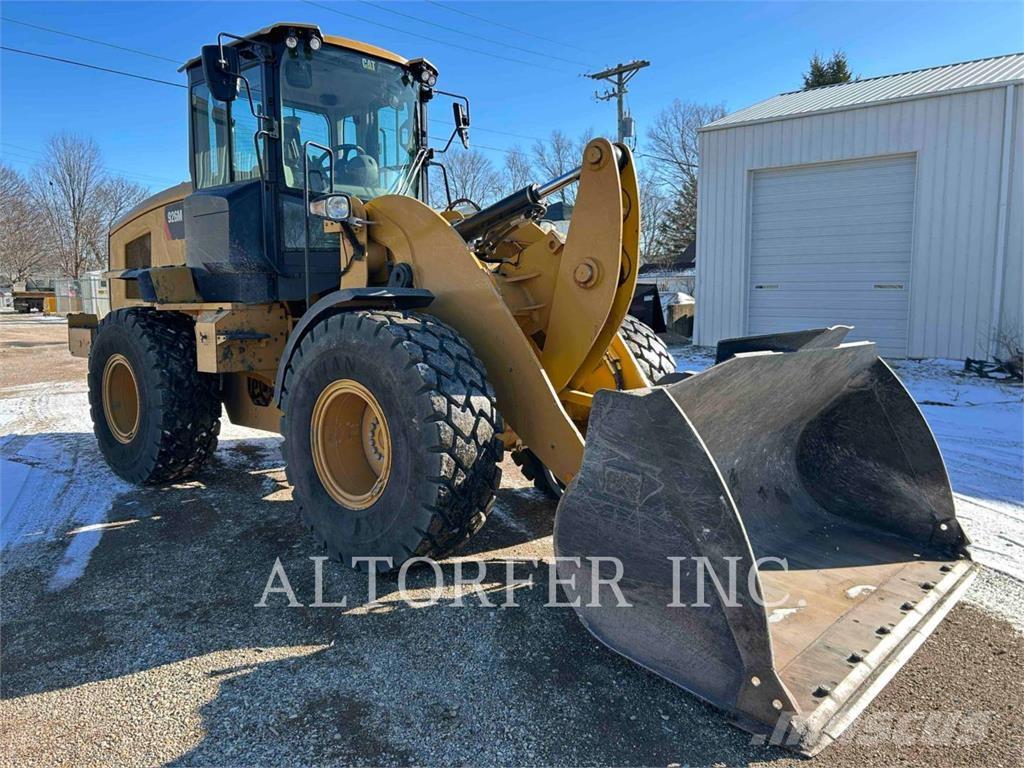 CAT 926M Cargadoras sobre ruedas