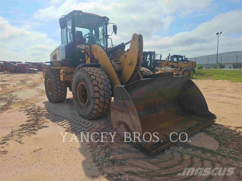 CAT 926M Cargadoras sobre ruedas