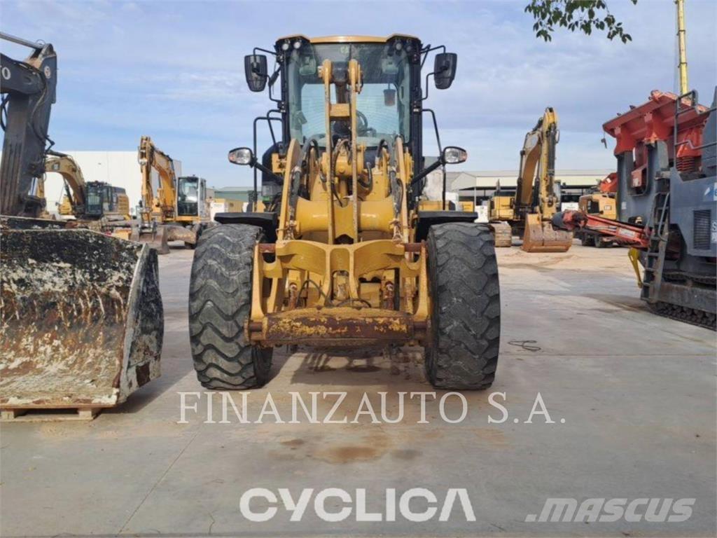 CAT 930M Cargadoras sobre ruedas