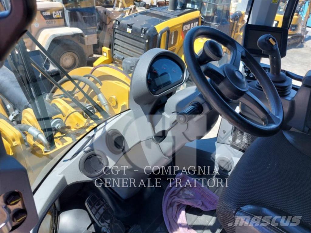 CAT 930M Cargadoras sobre ruedas