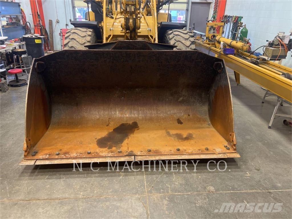 CAT 930M Cargadoras sobre ruedas