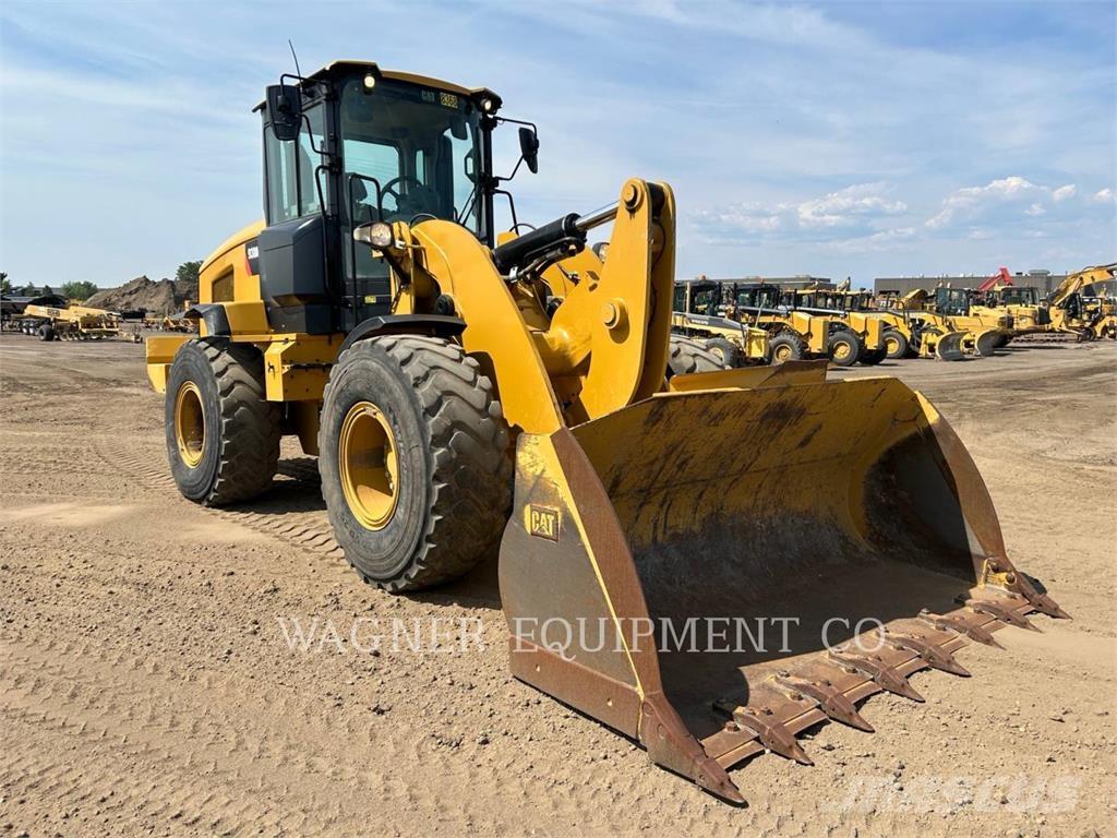 CAT 938M Cargadoras sobre ruedas