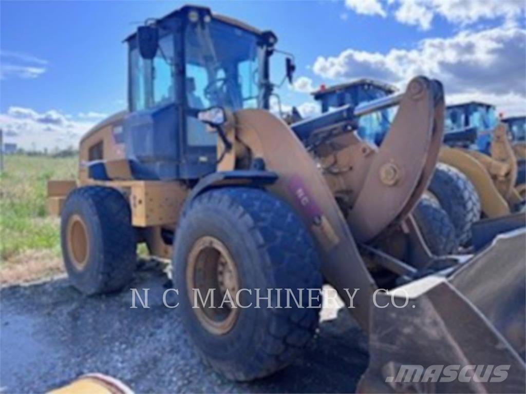 CAT 938M Cargadoras sobre ruedas