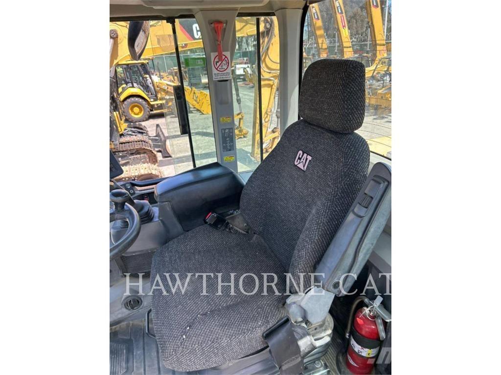 CAT 938M Montacargas - otros