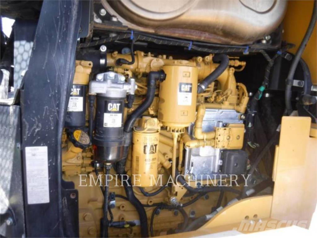 CAT 938M FC Cargadoras sobre ruedas