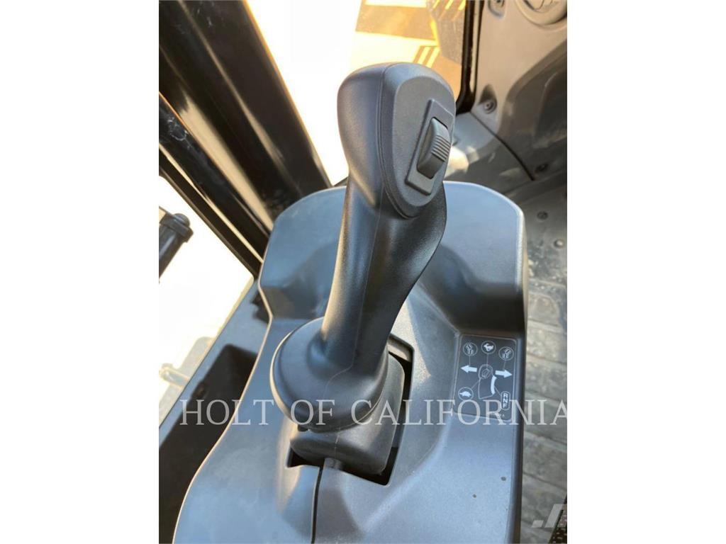 CAT 966 Cargadoras sobre ruedas