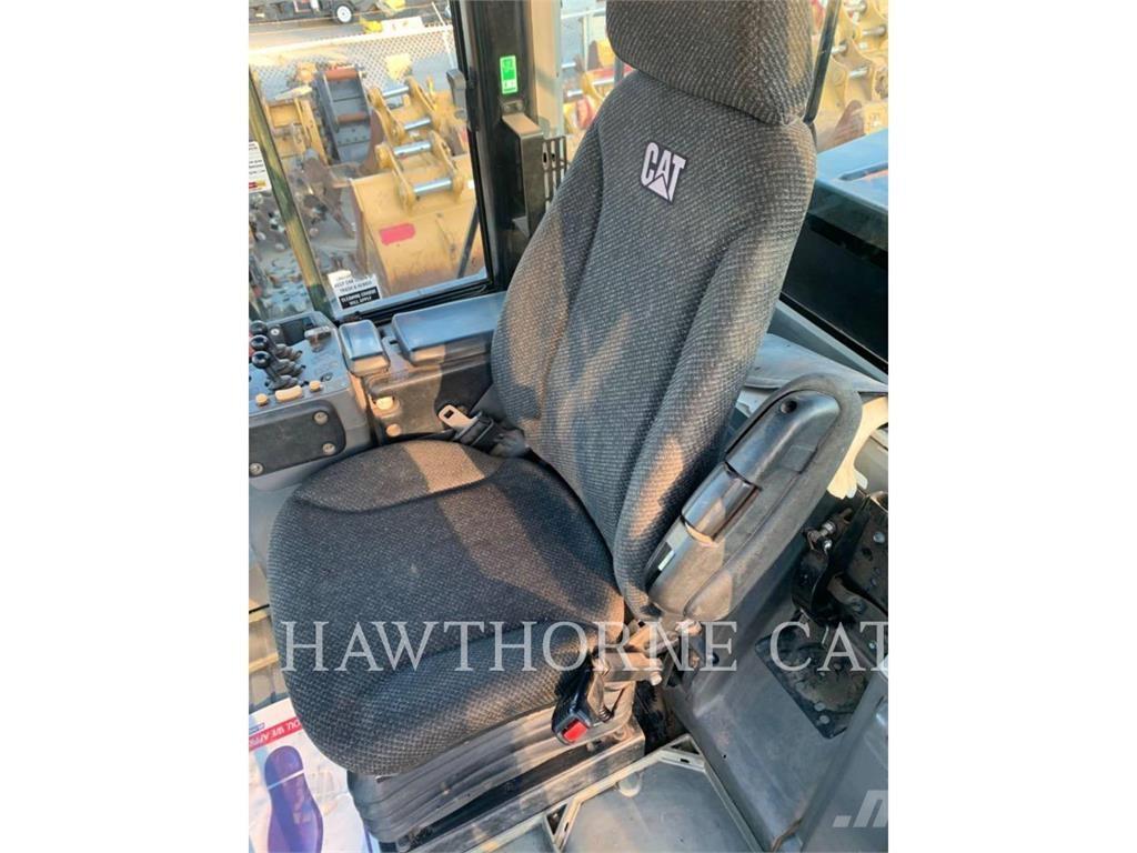 CAT 966M Cargadoras sobre ruedas