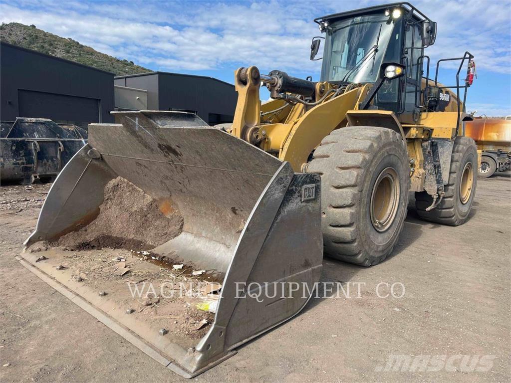 CAT 966M FC Cargadoras sobre ruedas