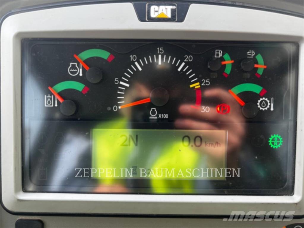 CAT 972M Cargadoras sobre ruedas