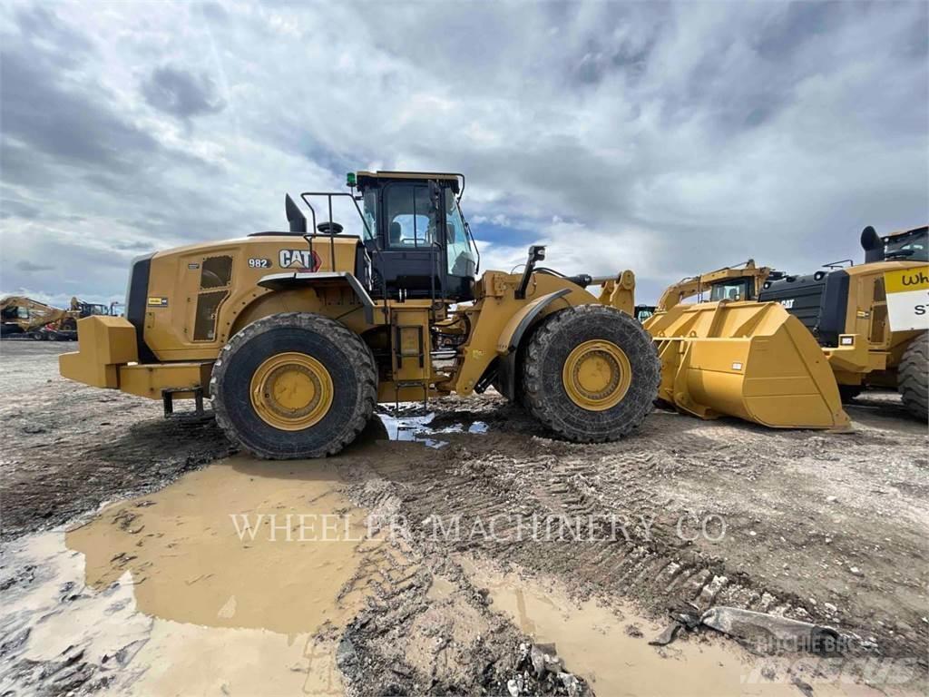 CAT 982 Cargadoras sobre ruedas