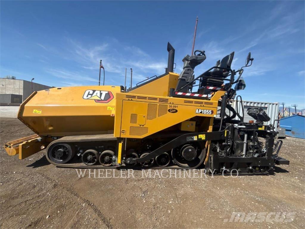 CAT AP1055 Asfaltadoras