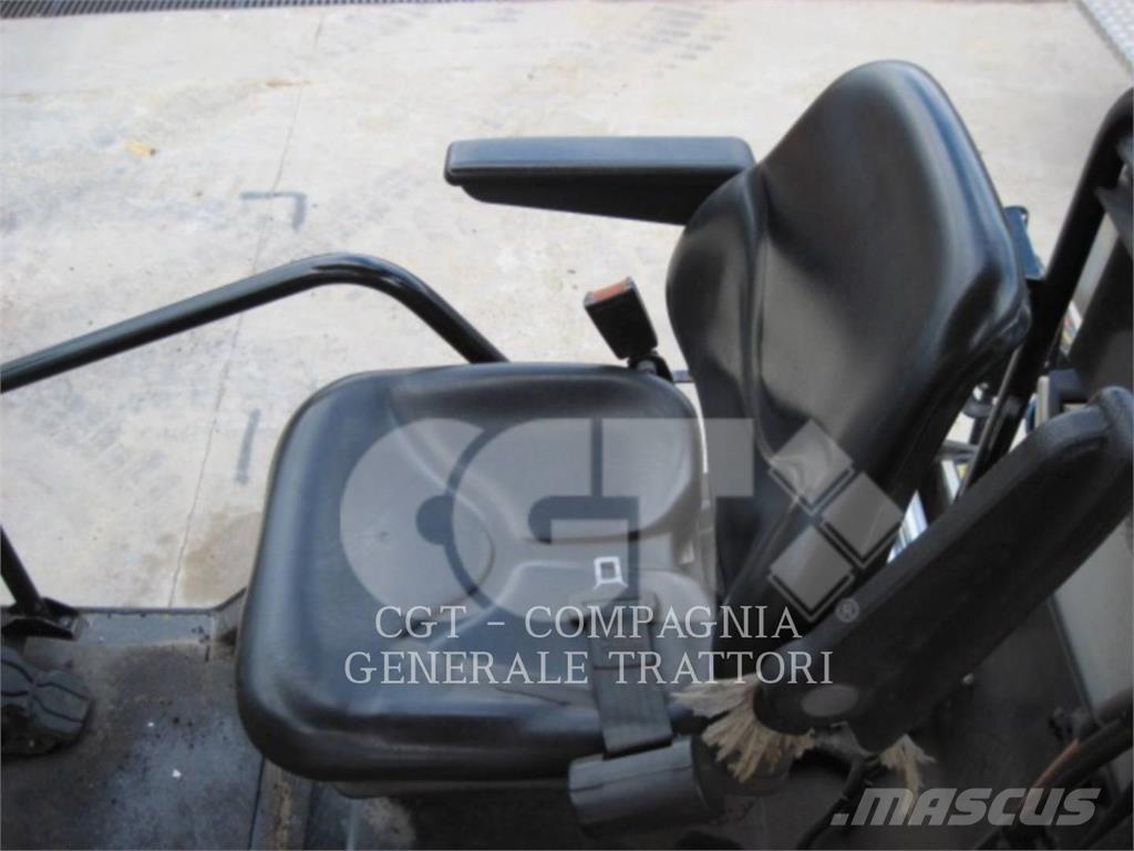 CAT AP300F Asfaltadoras