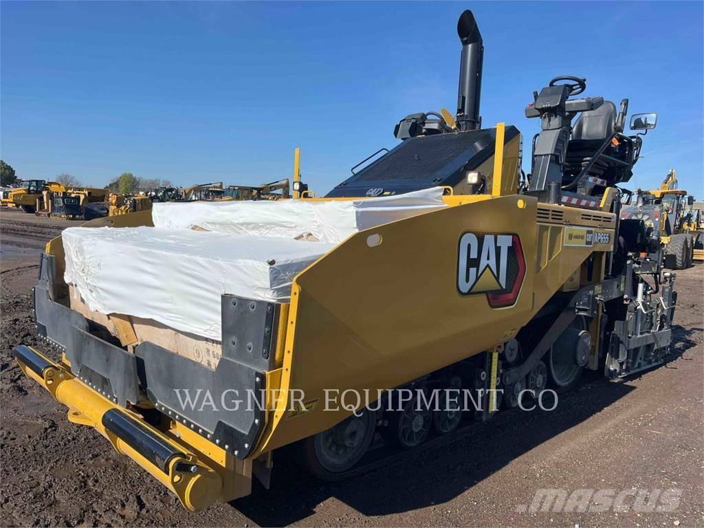 CAT AP655 Asfaltadoras