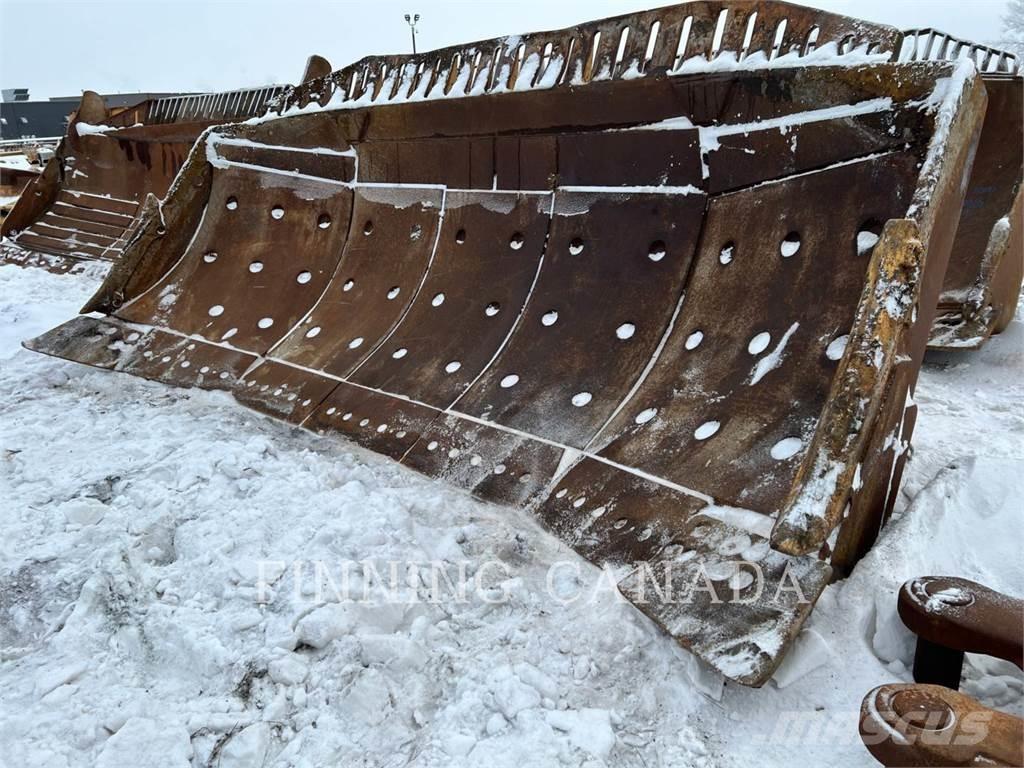 CAT ATTACHMENTS D10T Cuchillas