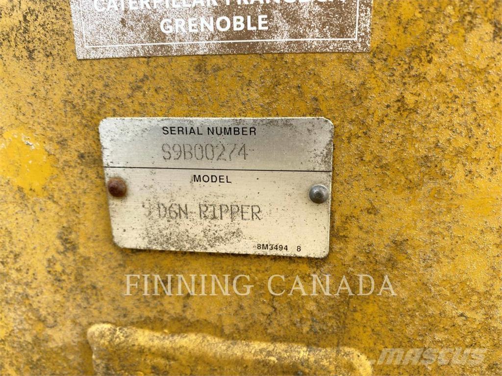 CAT ATTACHMENTS D6N Escarificadoras