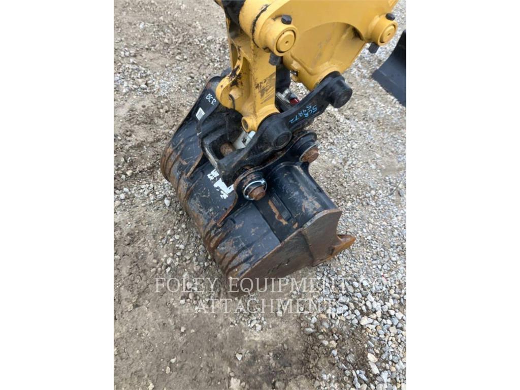 CAT BK302P24 Excavadoras sobre orugas