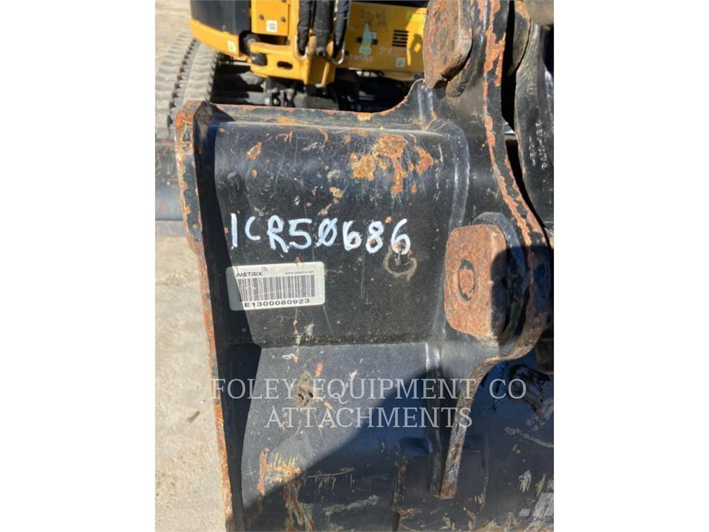 CAT BK302P24 Excavadoras sobre orugas