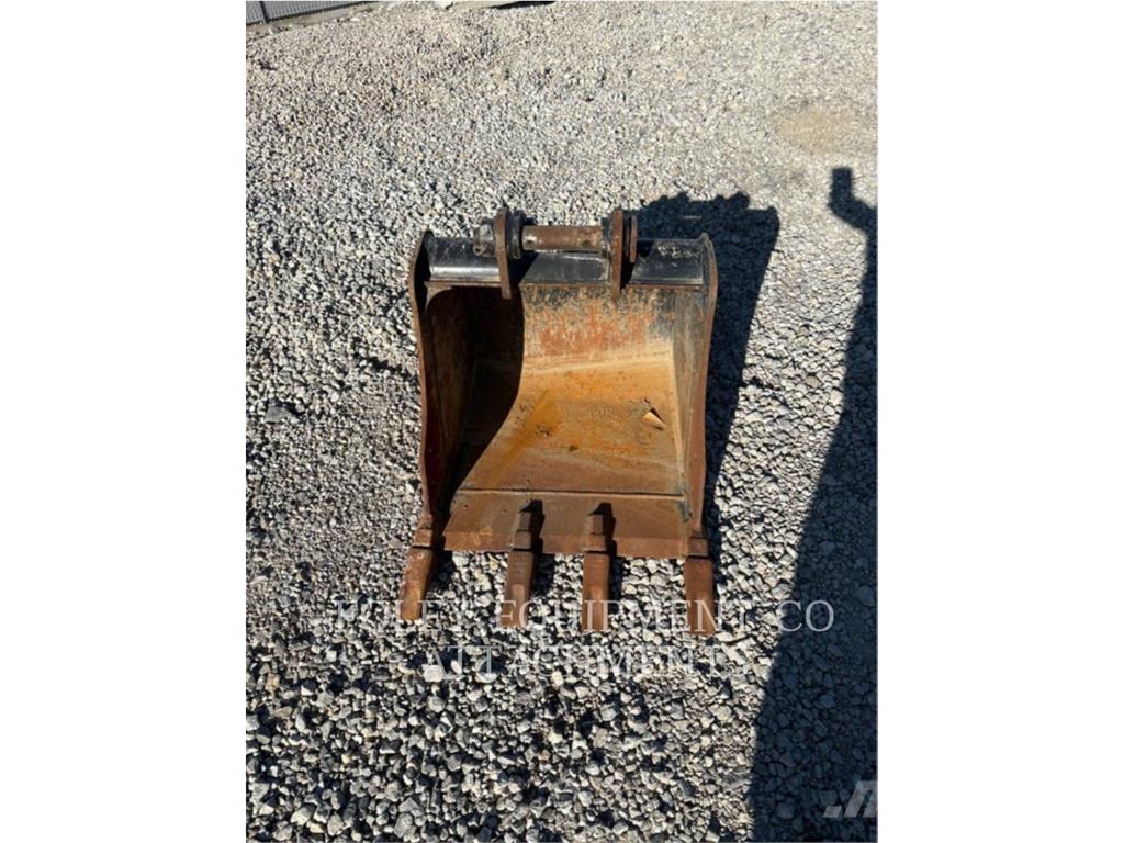 CAT BK303P24 Excavadoras sobre orugas