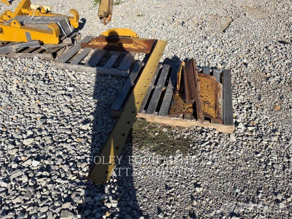 CAT BXMGHL Niveladoras