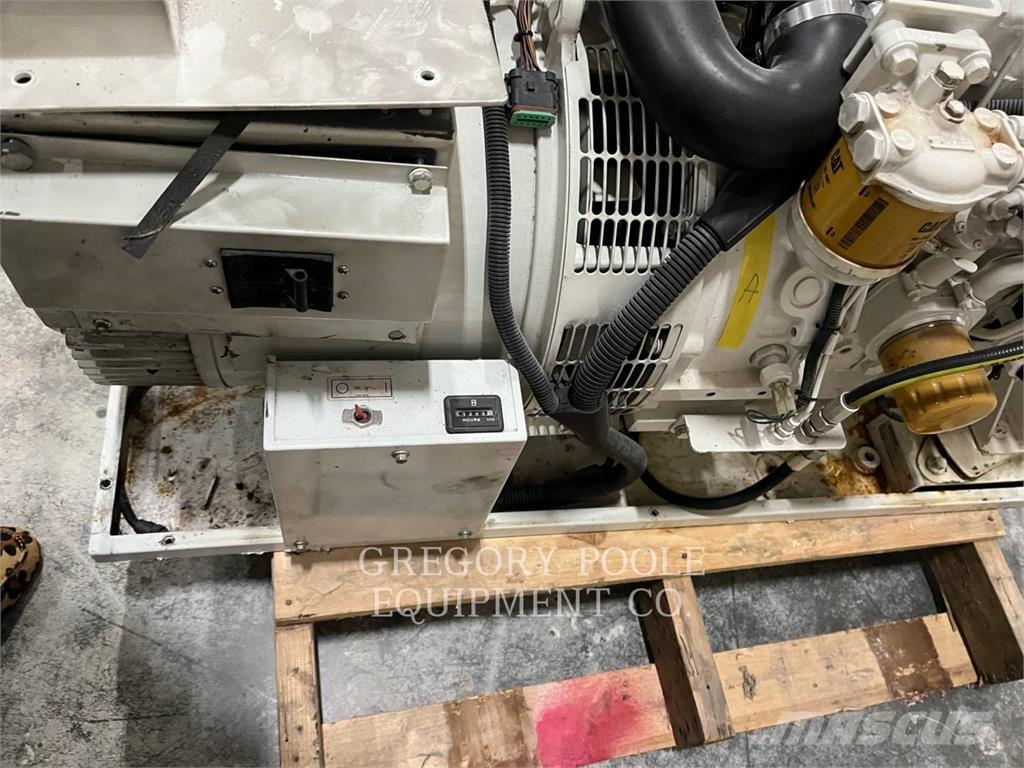 CAT C2.2 Motores auxiliares marítimos