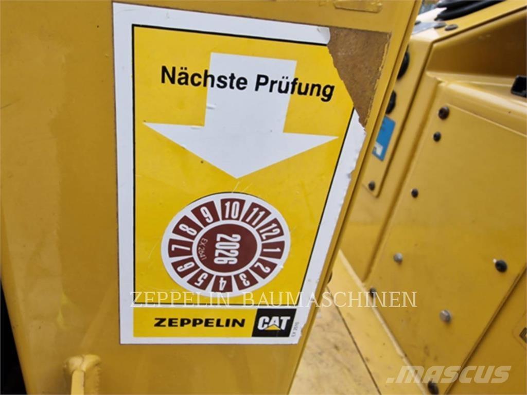 CAT CB1.7 Compactadoras de suelo