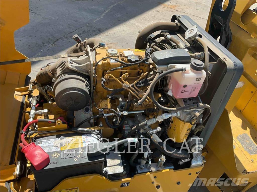 CAT CB1.8 Compactadoras de suelo