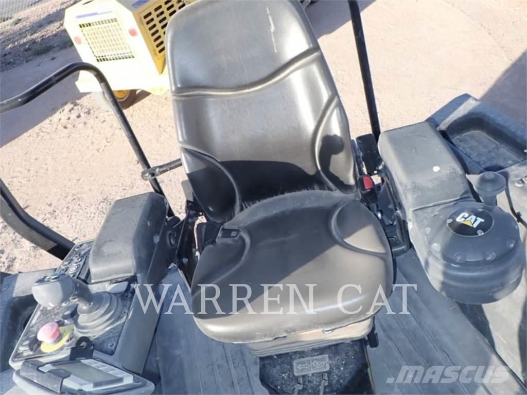 CAT CB10 Rodillos de doble tambor