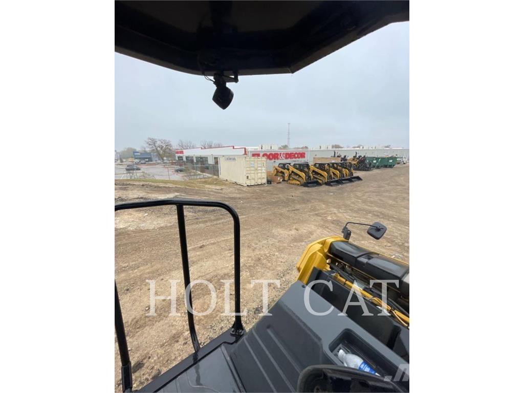 CAT CB13 Rodillos de un solo tambor