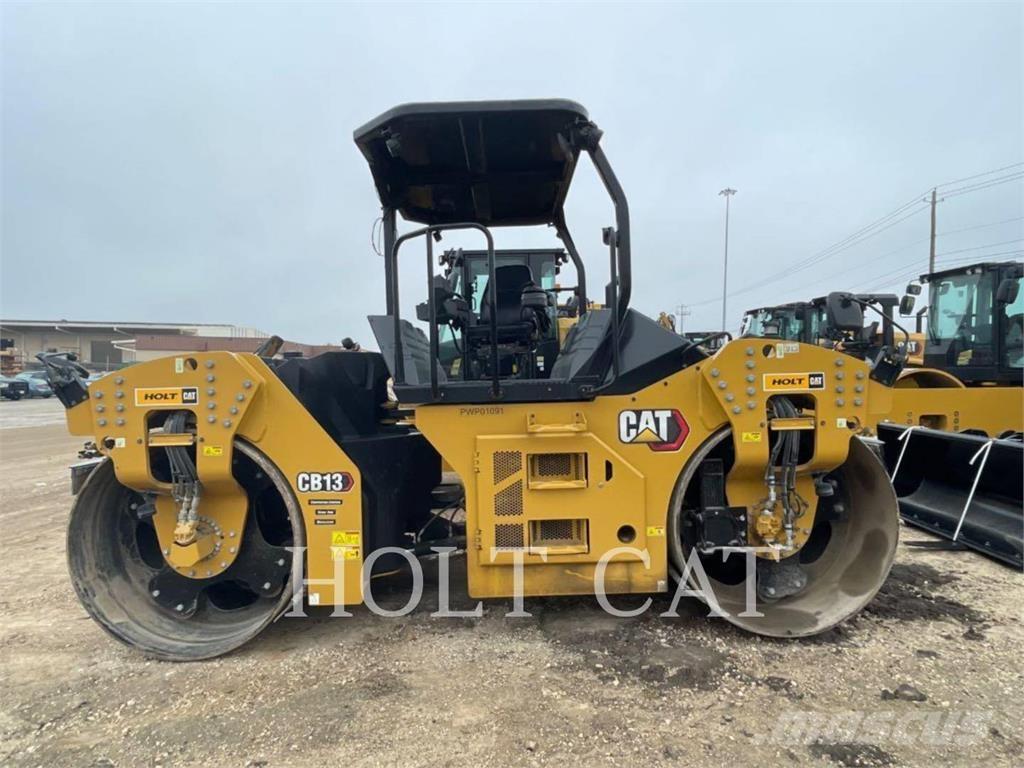 CAT CB13 Rodillos de un solo tambor
